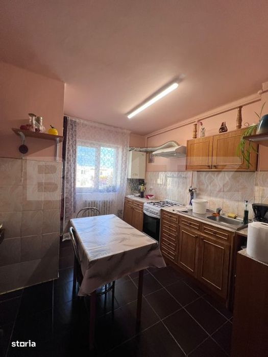 Apartament 3 camere, 65 mp, zona Micro 3