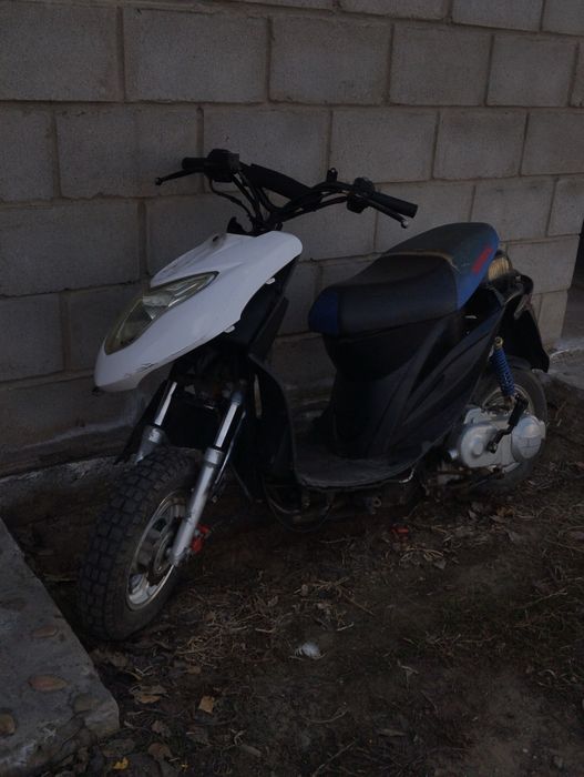 Продам скутер 50 кубов