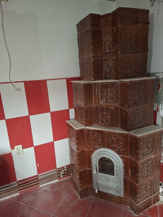 Vând sobă de teracotă