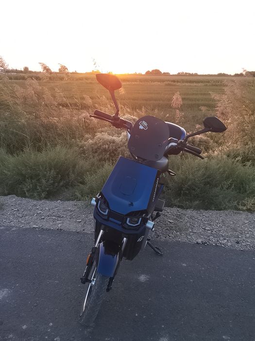 Скутер Drongo TK