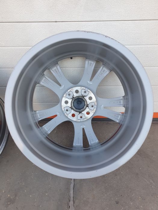 Оригинални джанти за BMW 2 R18 5x112 ET57 8J