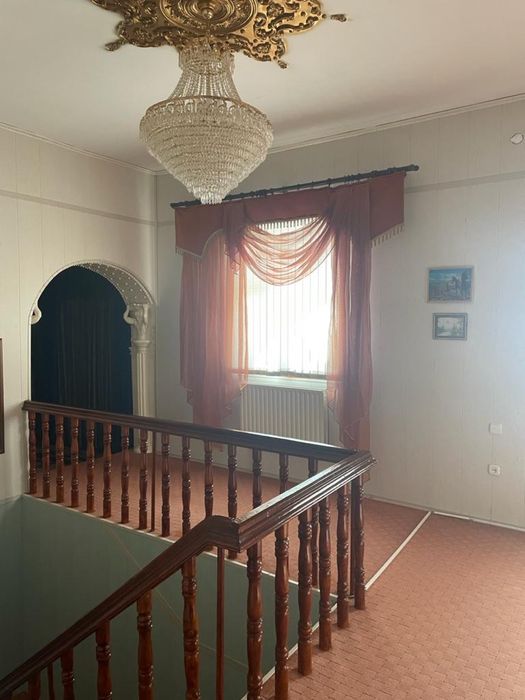 Продается 2-х этажный дом