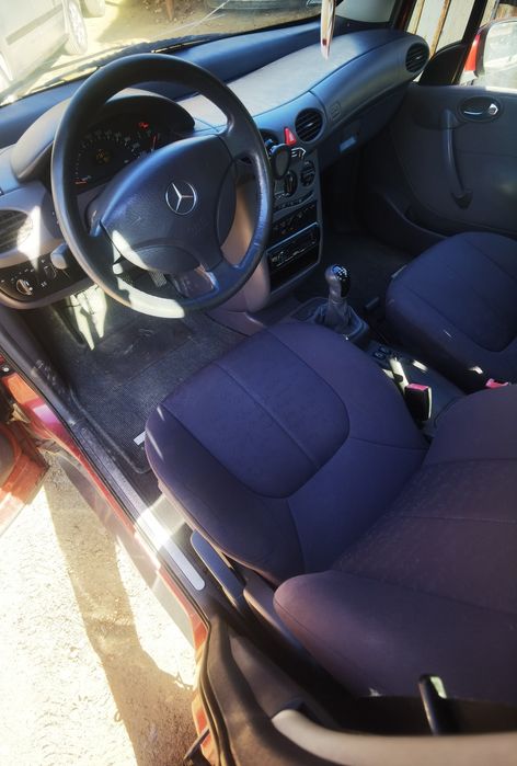 Vând Mercedes A class