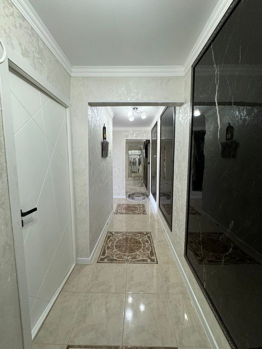 Продам трехкомнатную квартиру