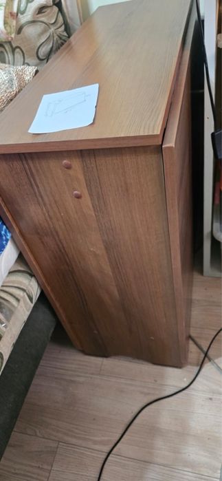 Продам стол книжку