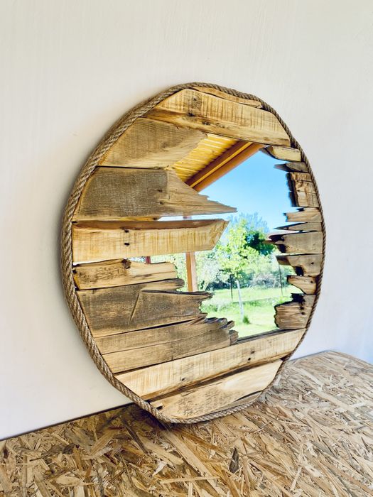 Налично! Декорация за стена огледало и дърво. Ръчна изработка!