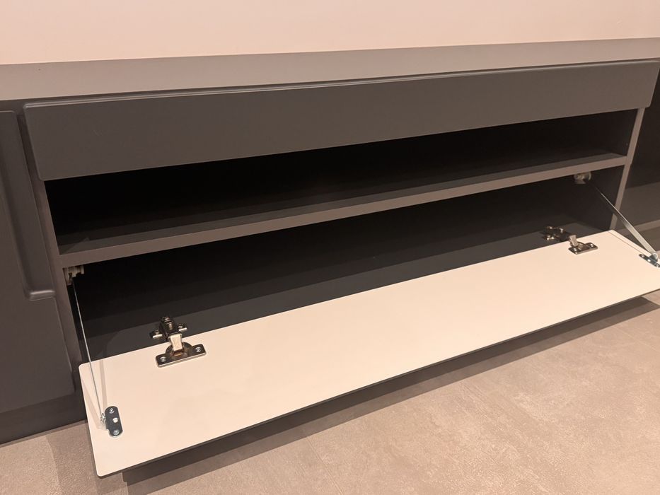 Comoda TV gri antracit