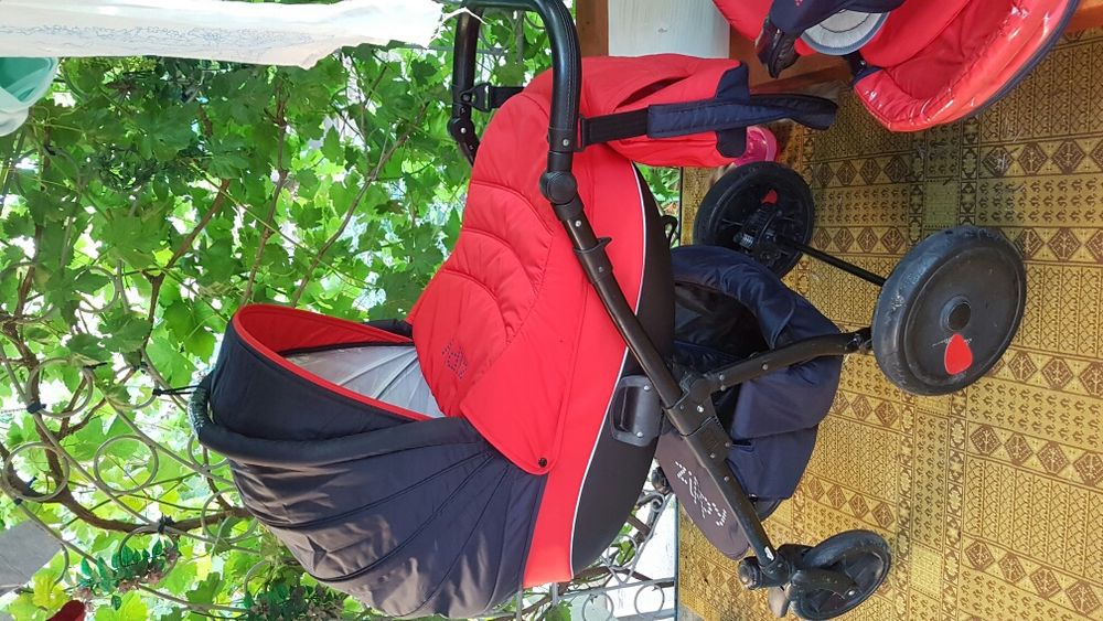 Продам коляску с рождения до 3 лет