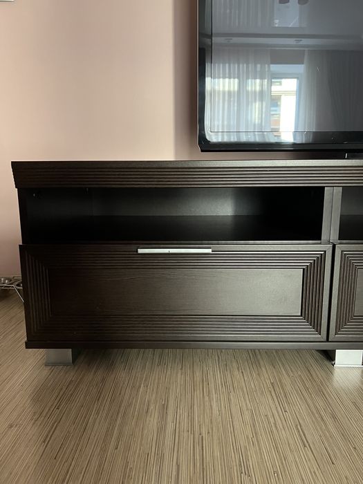 Тумба под телевизор