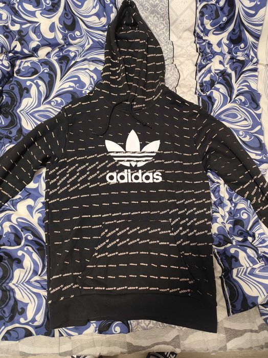 Суитчър Adidas оригинален