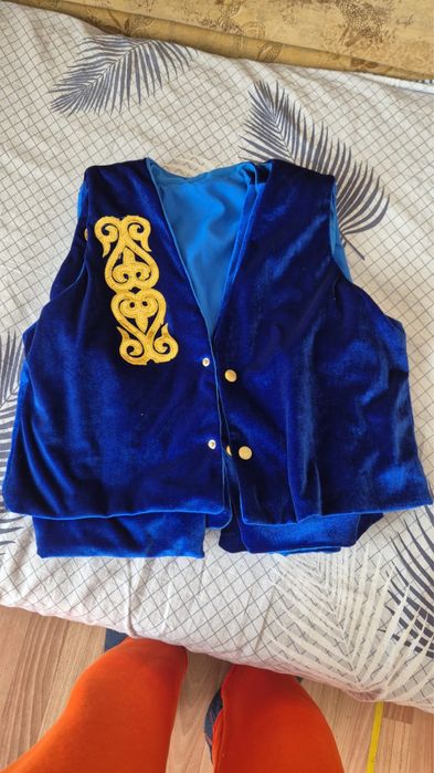 Национальные жилетки