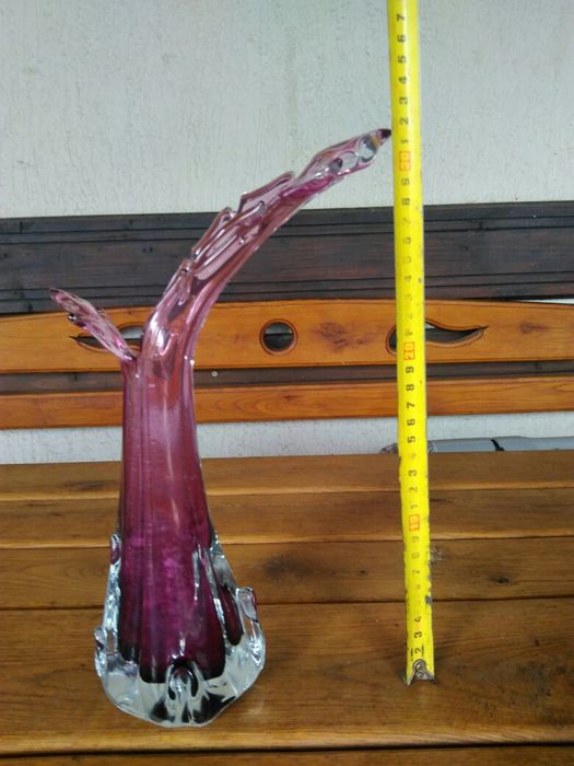 Продавам ваза Венециянско стькло рьчна изработка