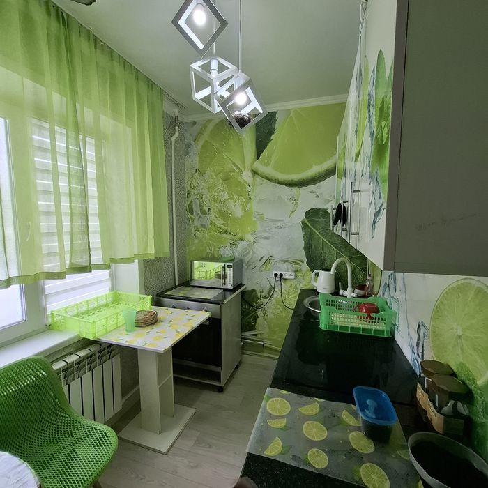 Продам 1 комн.кв, 35 кв.м, 2/5, 8 мкр