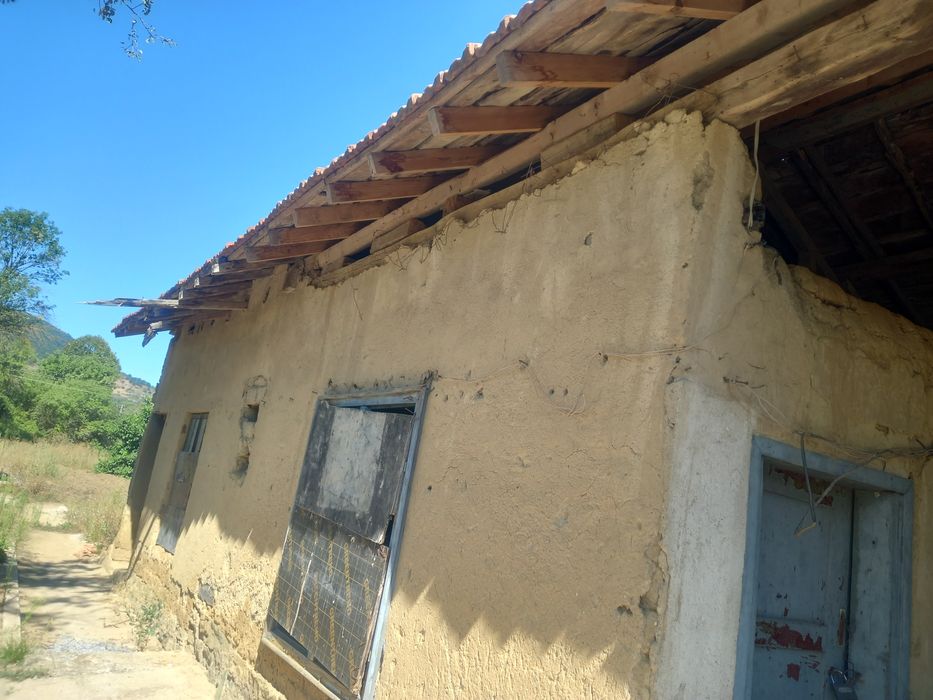 Продава се Къща в с. Риш, Област Шумен - 100 кв.м за 74 €/кв.м - Снимка #9