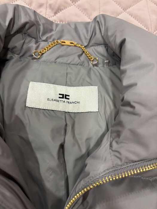 Зимно уникално красиво яке Elisabetta Franchi