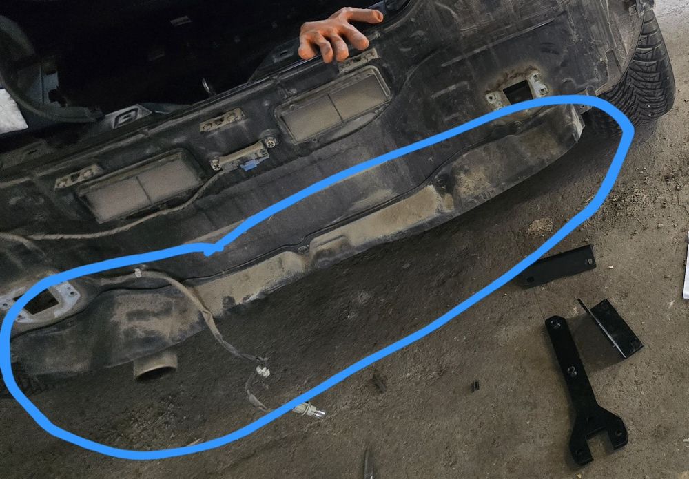 Основа греда за задна броня Nissan juke f15