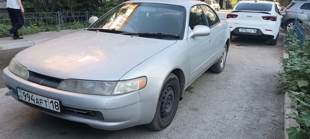Продам машину Toyota corolla