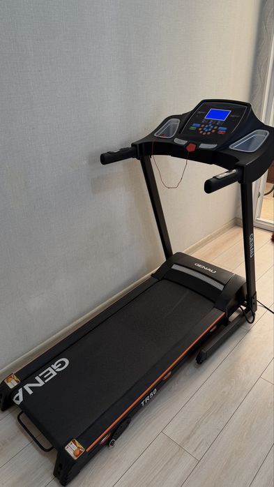 Беговая дорожка Genau TR50