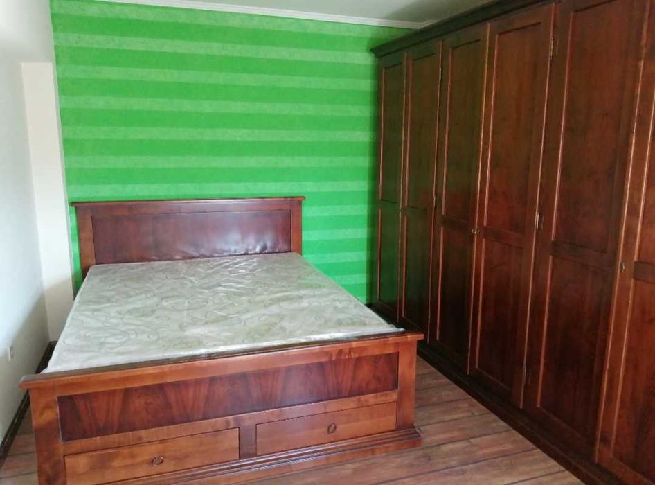 Inchiriez apartament 2 camere, central, Bacau