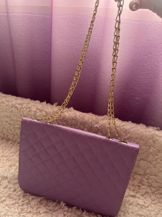 Дамска чанта през рамо