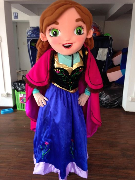 Mascote toate personajele indragite