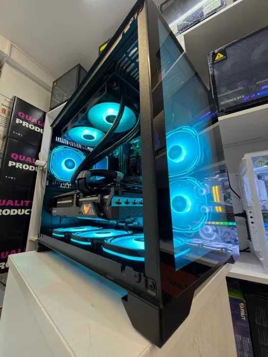 PROMO PC Ryzen 7 8700F,RX6800XT16GB RAM32GB DDR5 SSD 1TB Rate,TVA!