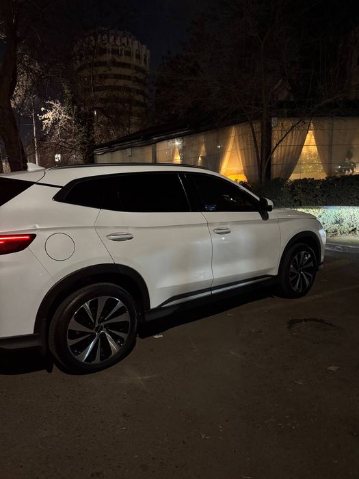 Продается автомобиль BYD