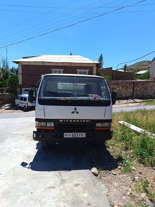 Mitsubishi 5 to 1996 yil