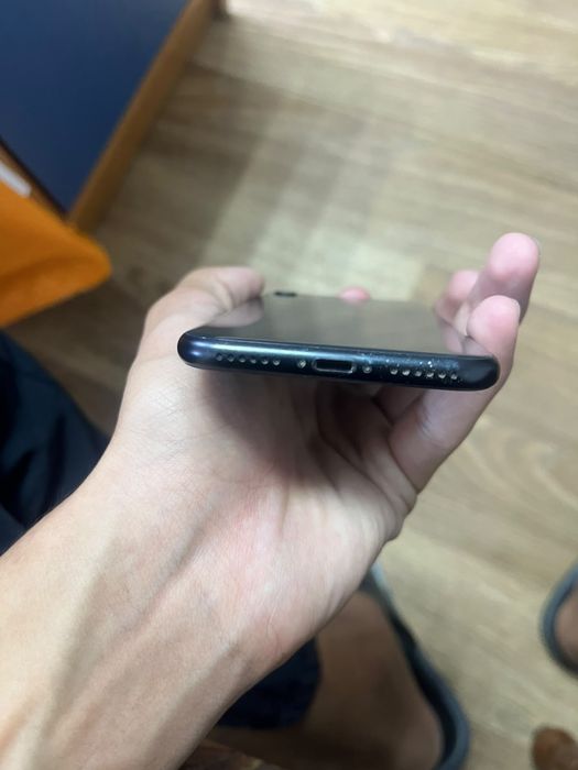 iPhon ce сатылады