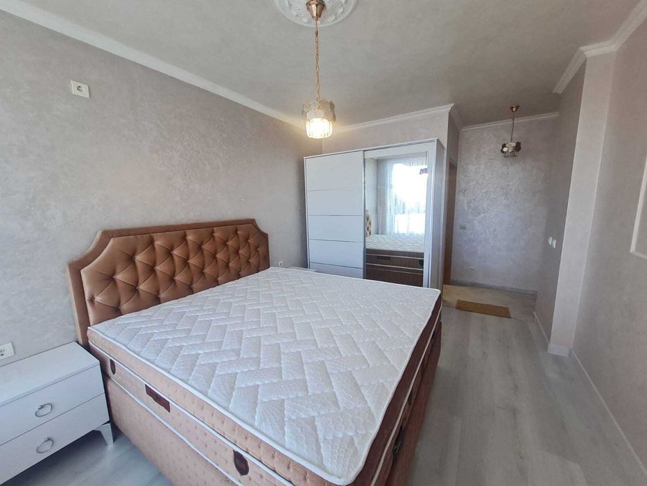 Продава се Тристаен апартамент в Пловдив, Кършияка - 119 кв.м за 2051 €/кв.м - Снимка #5