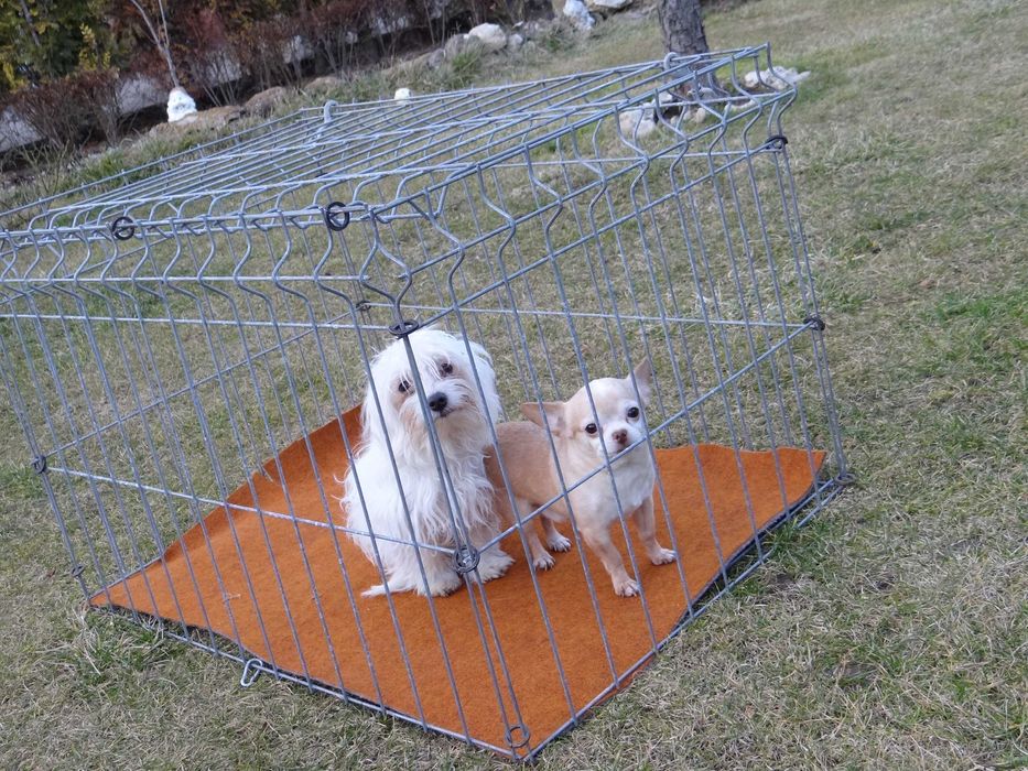 за кучета КЛЕТКА 82-56-см, метална, СГЪВАЕМА. Подходяща е за средни