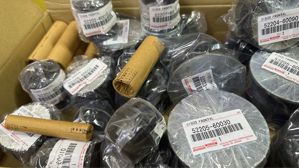 Сайлентблоки на раму Тойота Прадо 120