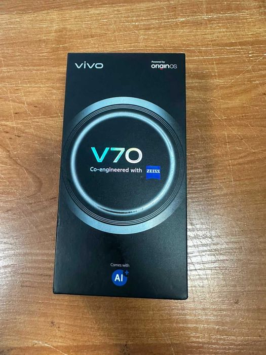 телефон vivo v70