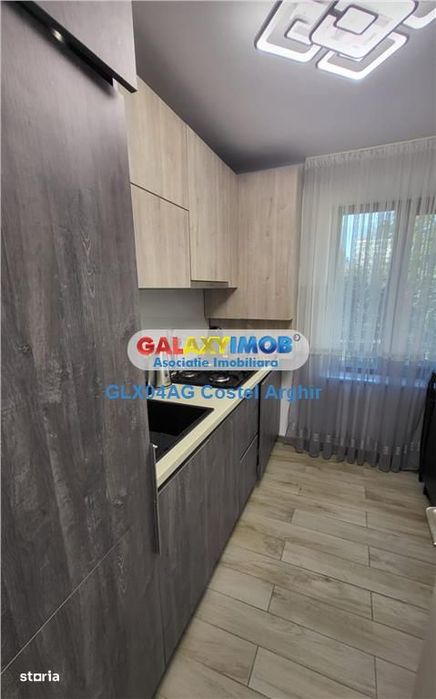 Vindem ap cu 2 cam ultracentral, renovat total , mobilat si utilat