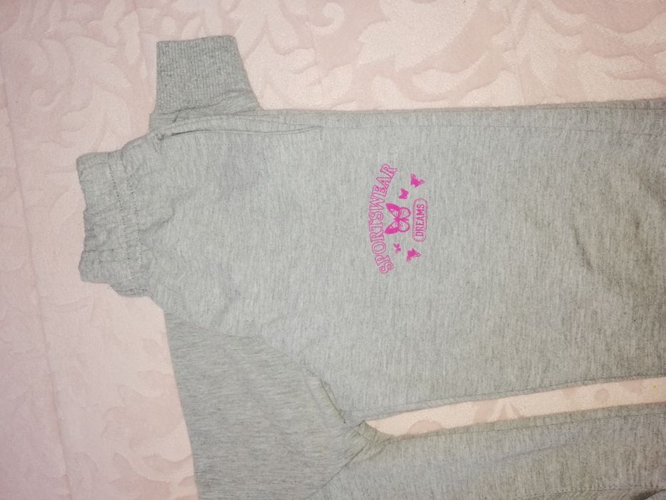 Детски спортен екип за 4-5 години