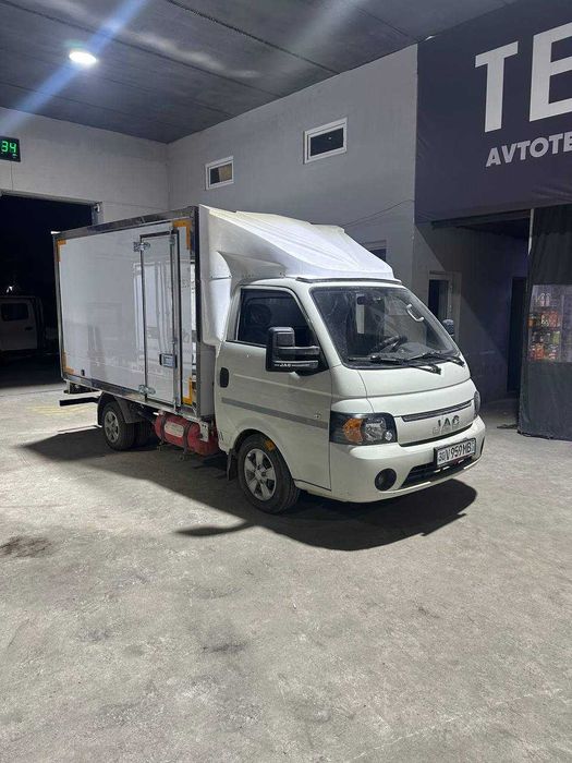 Izotermik furgon JAC X200