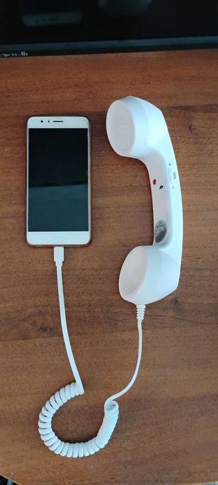 Телефонна слушалка за моб. телефон Android и Iphone с кабел mini C