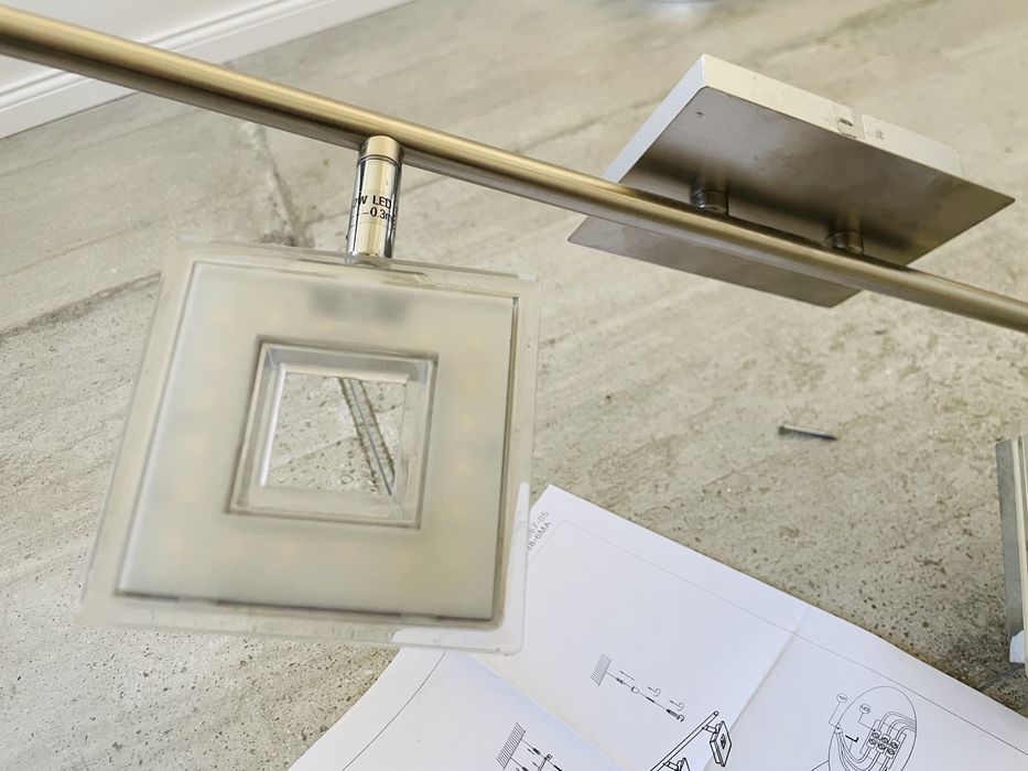 Лед спот 6 тица- чупеша се