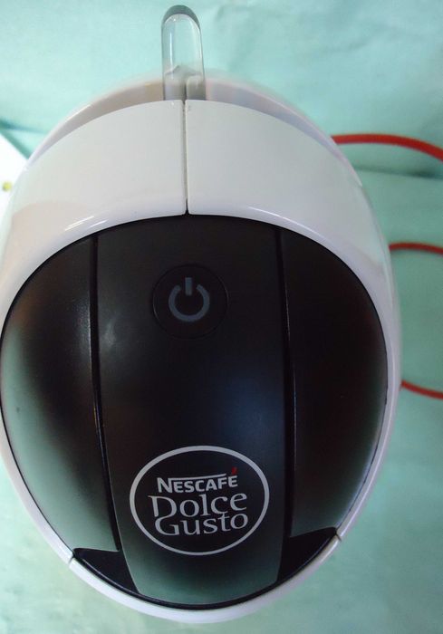 Кафемашина с гаранция 1 година NESCAFÉ® Dolce Gusto Delonghi Jovia.W