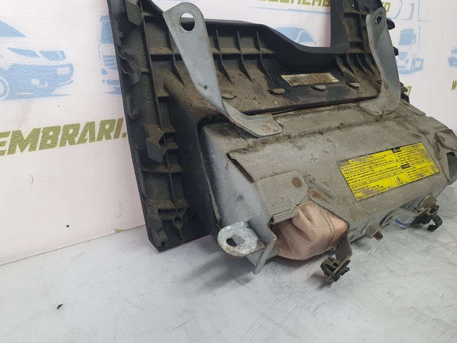 Airbag picioare stanga fata 305477010 Toyota Yaris XP9 [2005 - 2009]