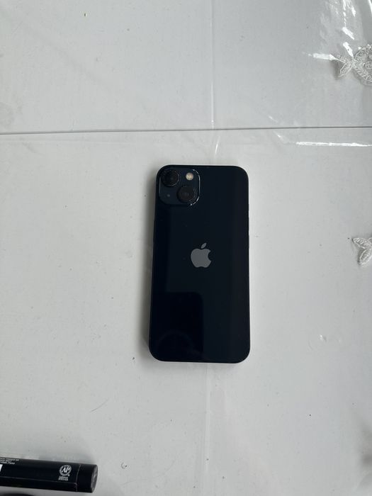 Iphone 13 Midnight- ECRAN INTACT !!