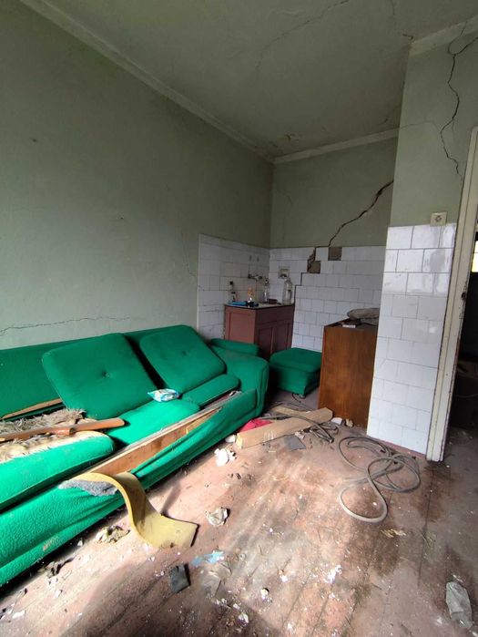 Продава се Къща в Перник, Изток - 61 кв.м за 1148 €/кв.м - Снимка #4