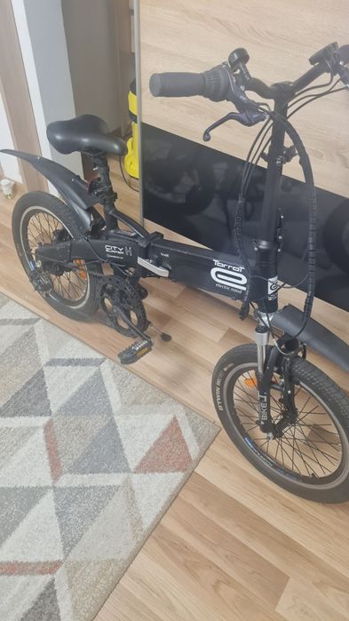 Bicicleta asistata electric