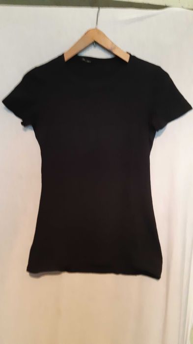 Tricouri dama diferite - 7 buc - pret pe bucata