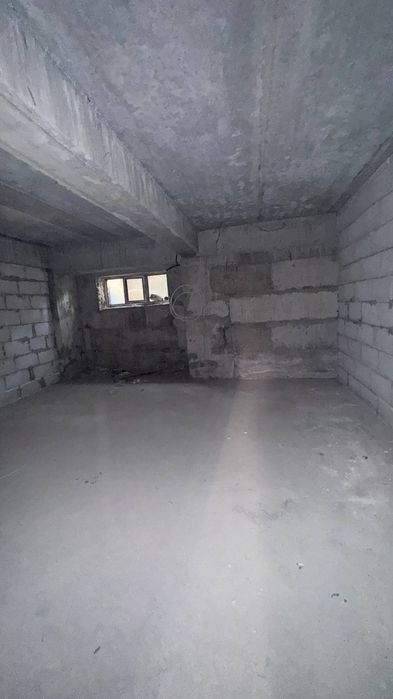 Продаётся коммерческое помещение/ цоколь
