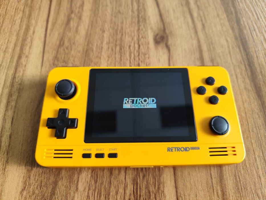 Retroid Pocket 2 Plus Емулатор за ретро игри - ретро гейминг конзола