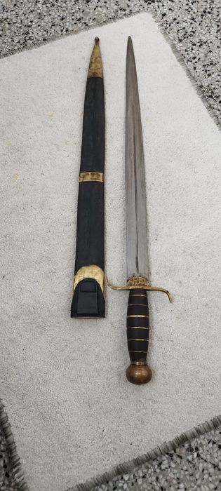 Пруски меч тесак