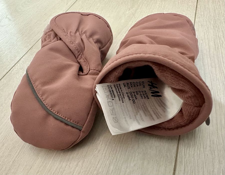 Set H&M mănuși & botoși de iarnă rezistenți la apă, roz, 0-6 luni, Noi