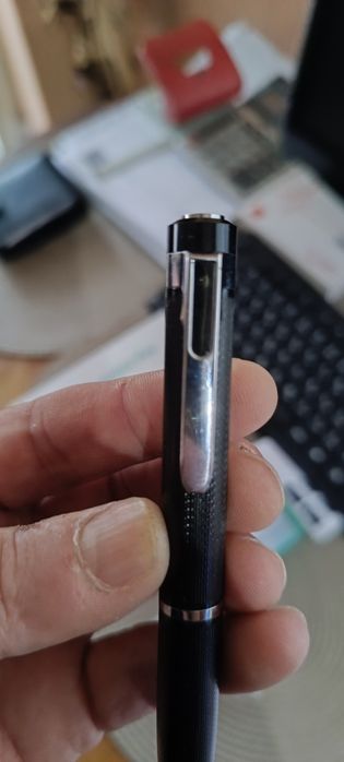 Скрита камера в химикалка