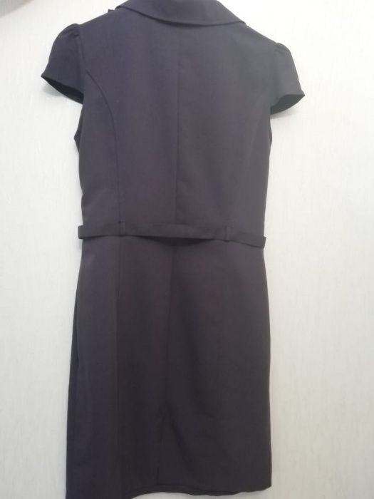 продам три платья